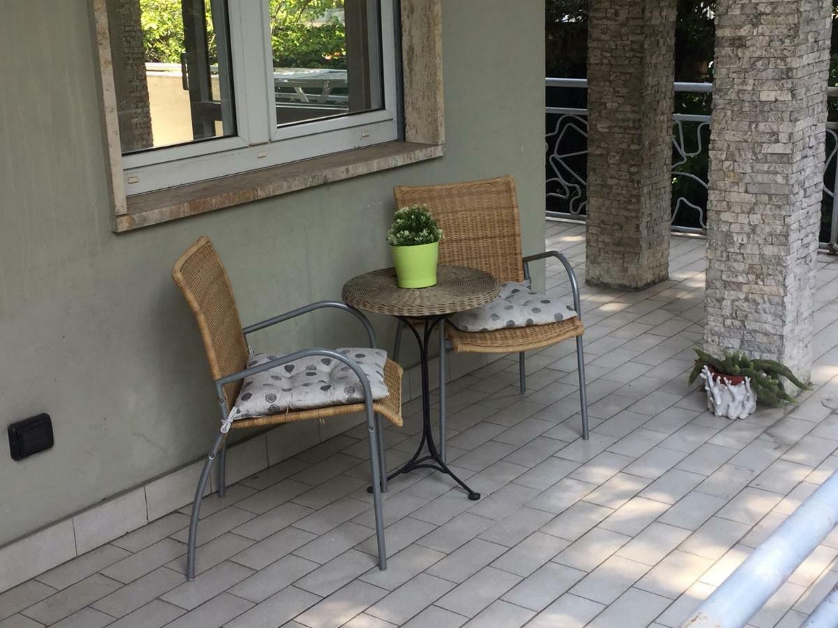 La Villa Del Cedro Monza Luaran gambar